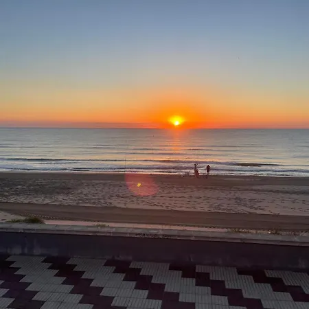 Daire Frente Al Mar *